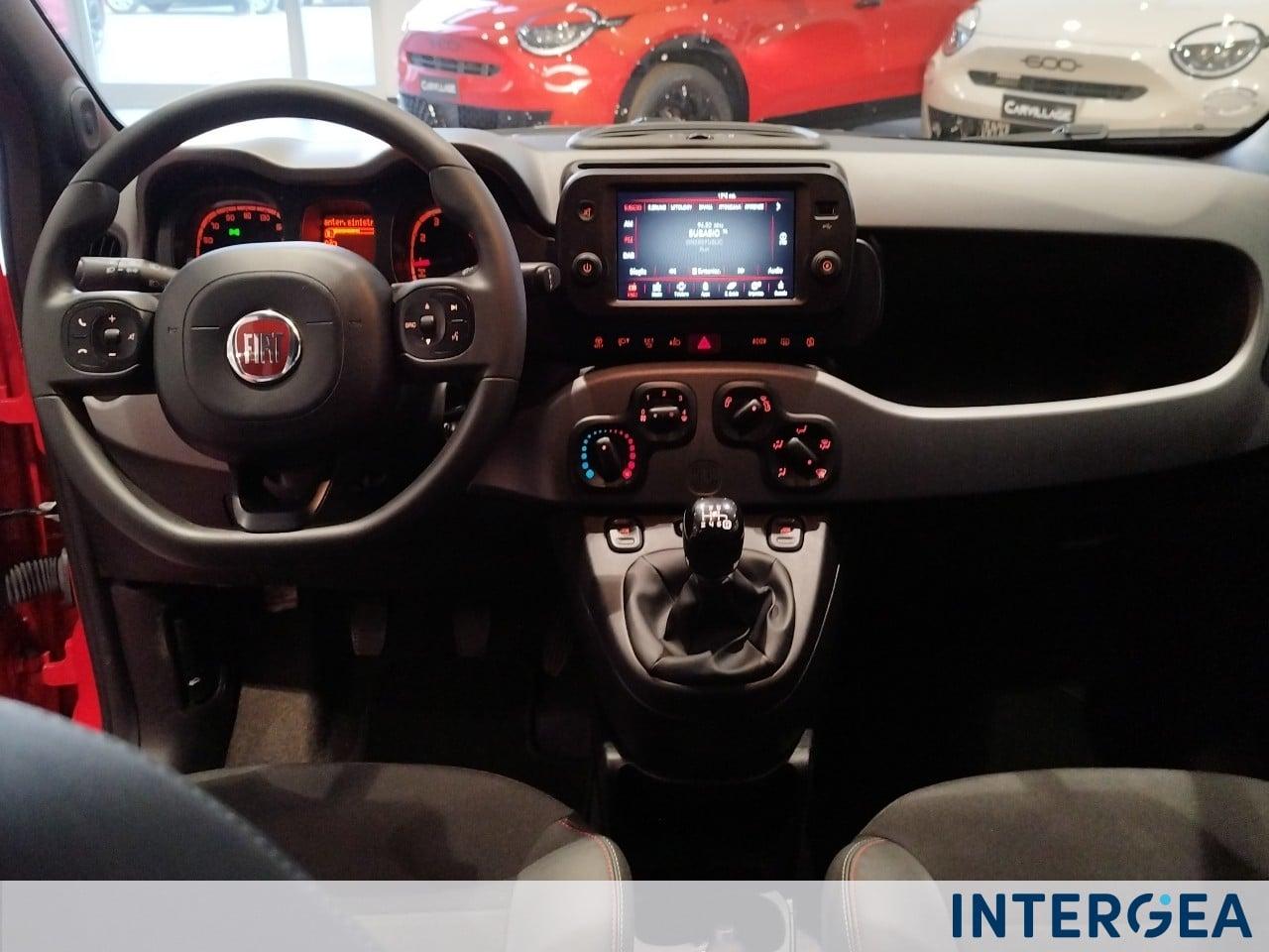 FIAT Panda 1.0 firefly hybrid Sport s&s 70cv