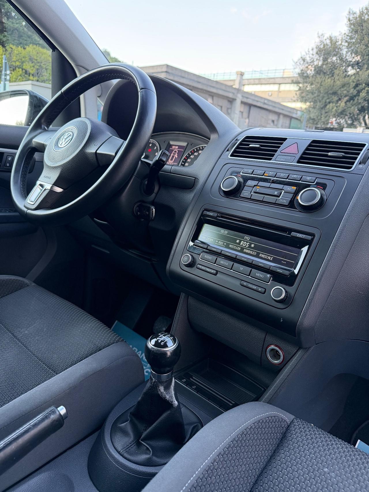 Volkswagen Touran 1.2 TSI BENZINA - 7 POSTI NEOPATENTATI