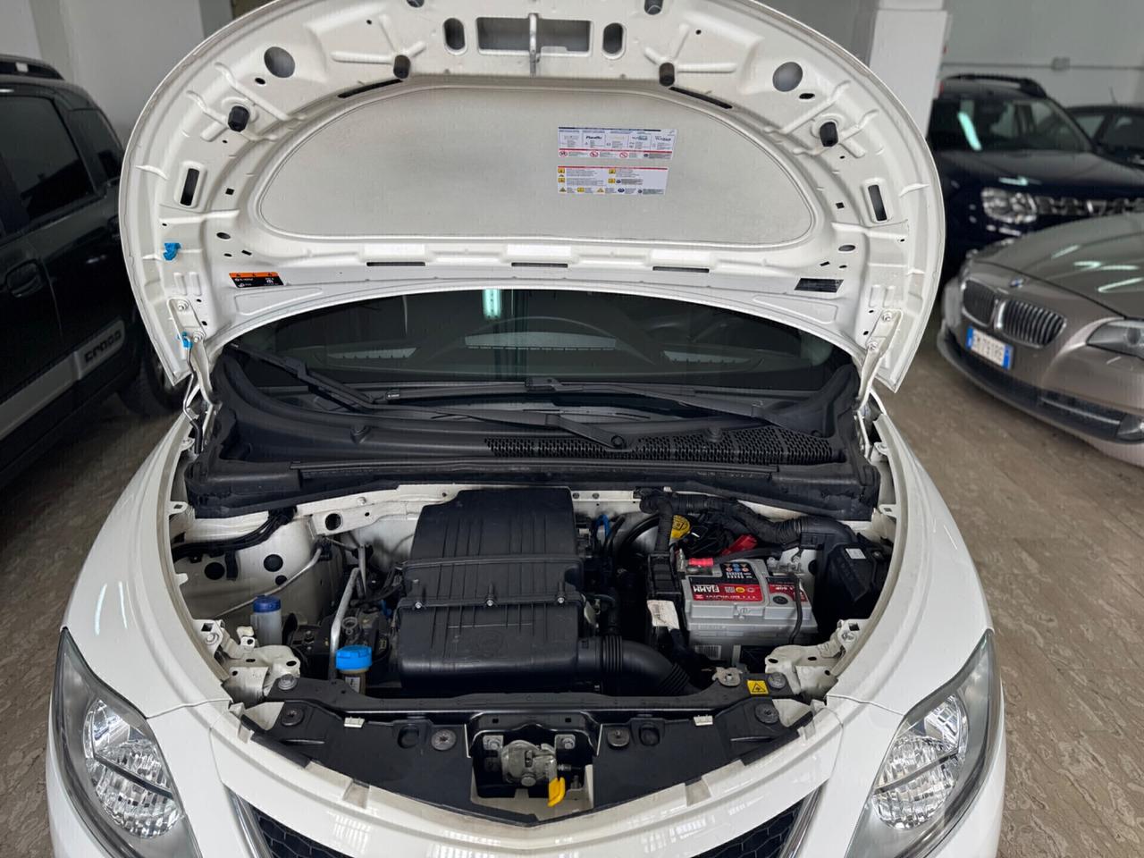 Lancia Ypsilon 1.2 69 CV 5 porte Platinum