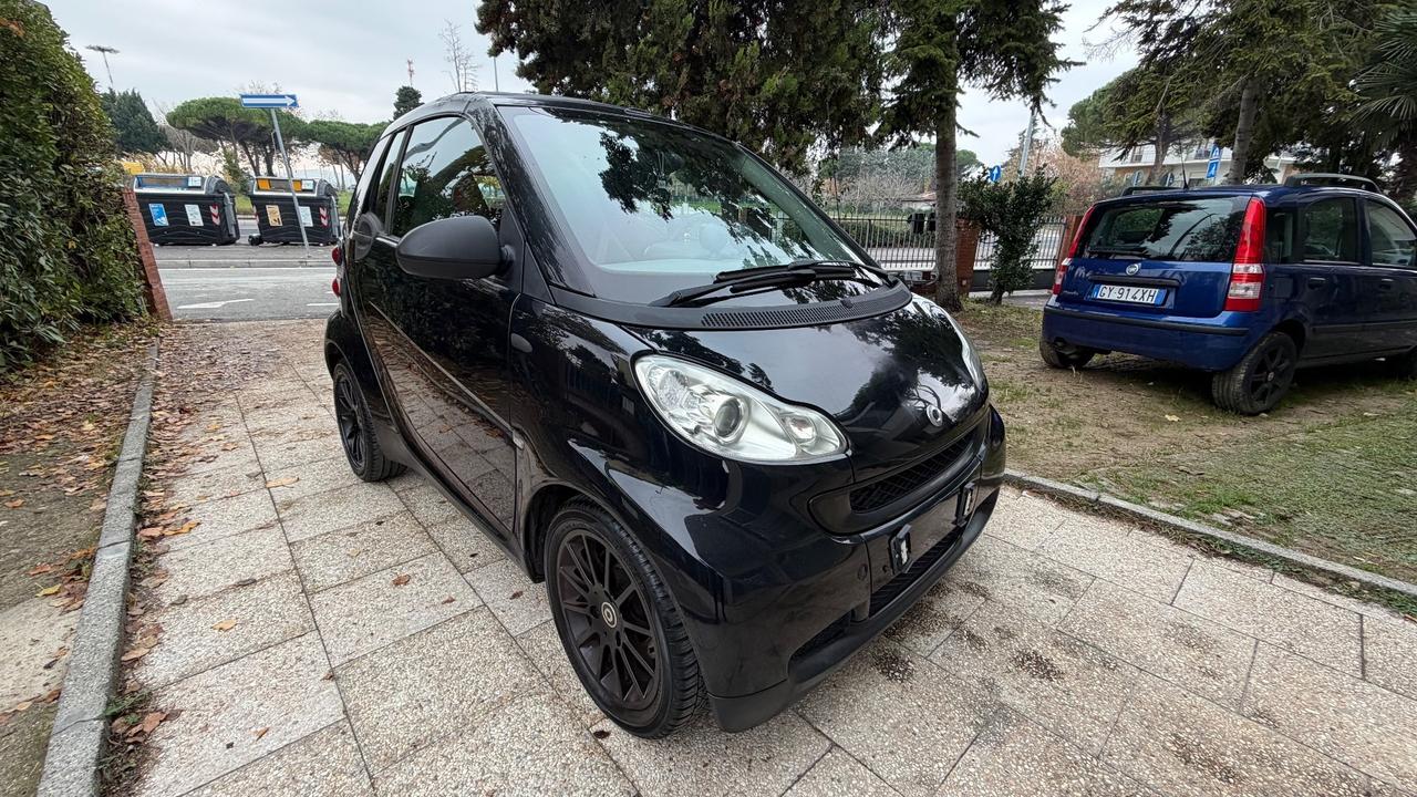 Smart ForTwo 1000 52 kW MHD coupé passion
