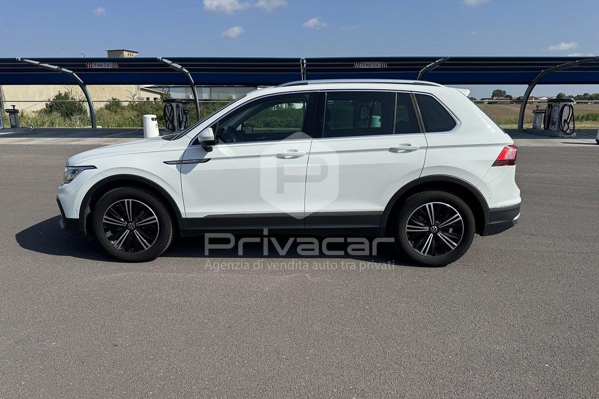 VOLKSWAGEN Tiguan 2.0 TDI 150 CV SCR DSG Elegance