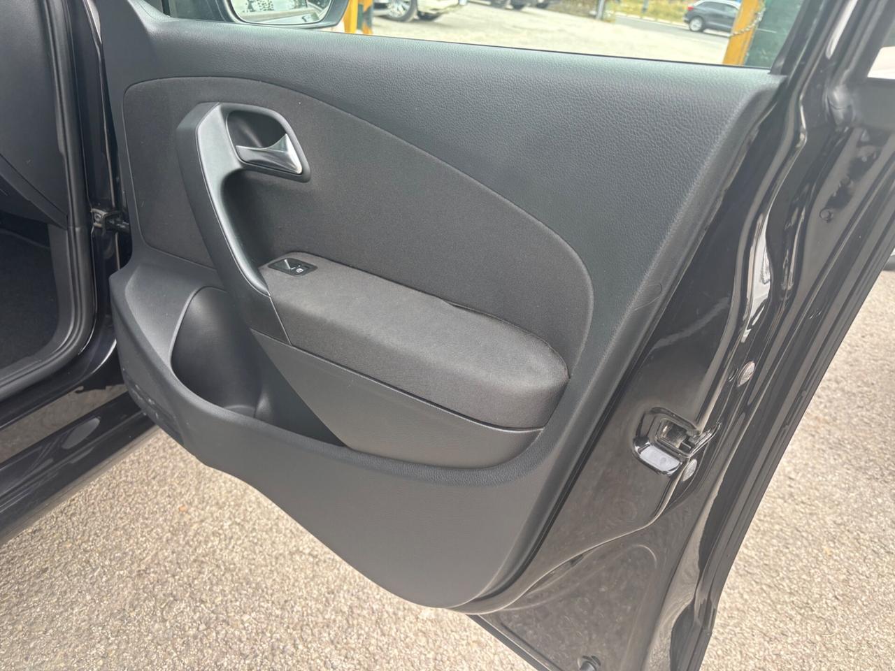 Volkswagen Polo 1.2 5p. Comfortline OK NEOPATENTATI