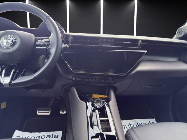 ALFA ROMEO Junior 1.2 136 CV Hybrid eDCT6 Speciale