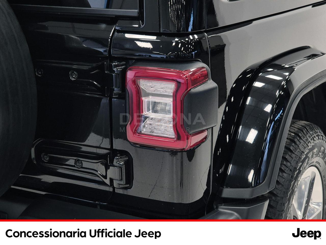 Jeep Wrangler 2.2 mjt ii sahara auto