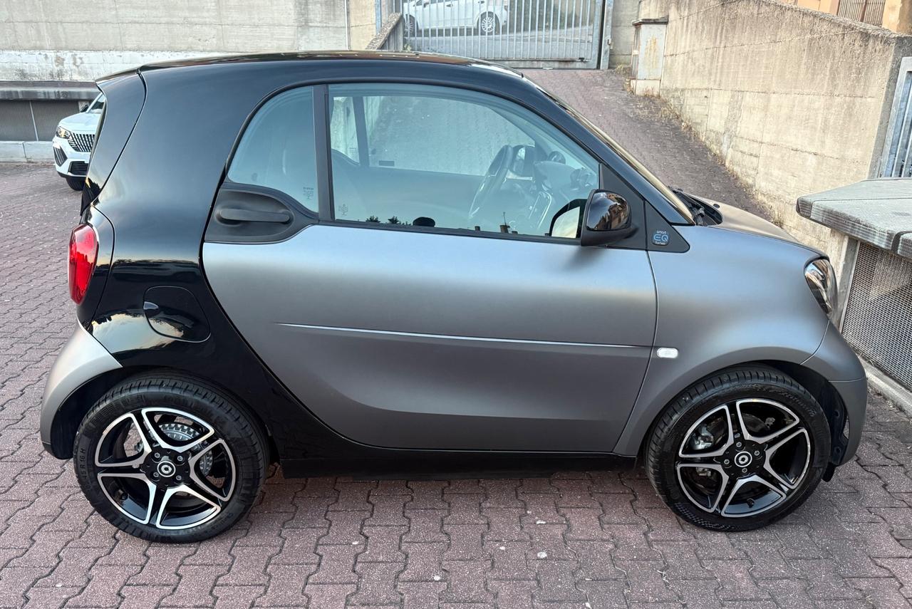 Smart ForTwo EQ Passion TAGLIANDI MERCEDES - PARI AL NUOVO PREZZO REALE, NO OBBLIGO FINANZIAMENTO!!!