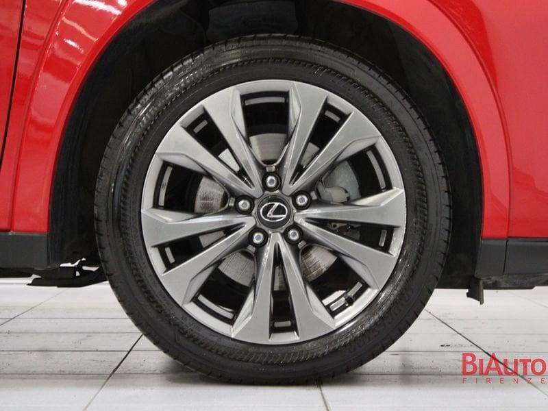 Lexus UX UX 300h 2.0 F-Sport 4wd cvt