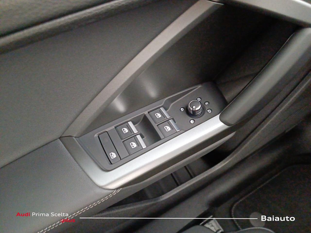 Audi Q3 35 2.0 tdi s line edition s tronic