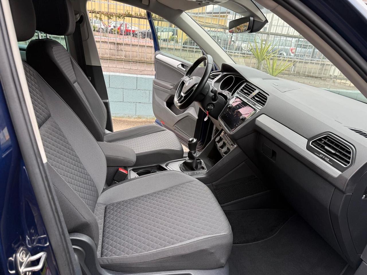 Volkswagen Tiguan 1400 BENZINA OK