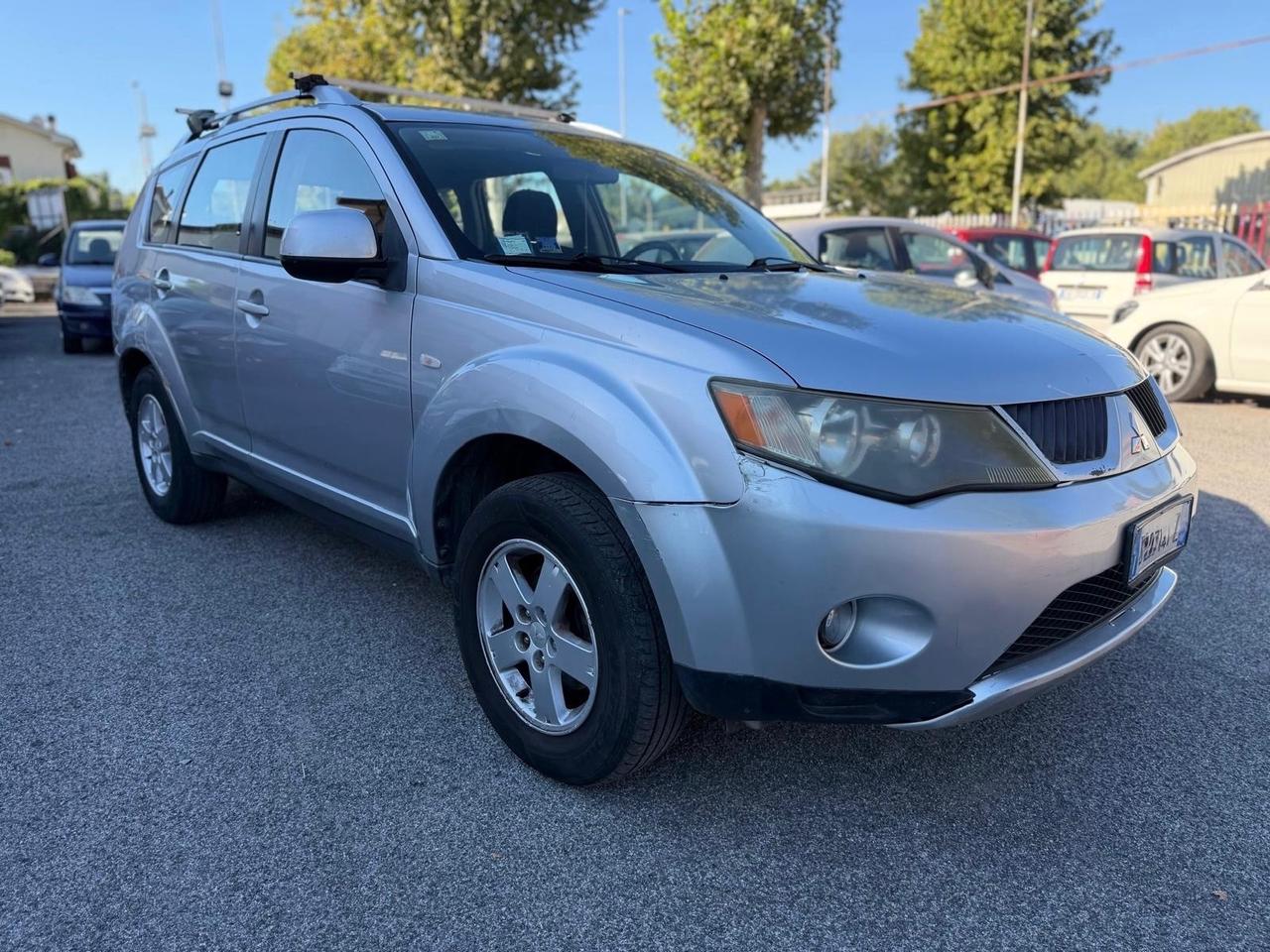 Mitsubishi Outlander 2.0 DI-D Invite DPF
