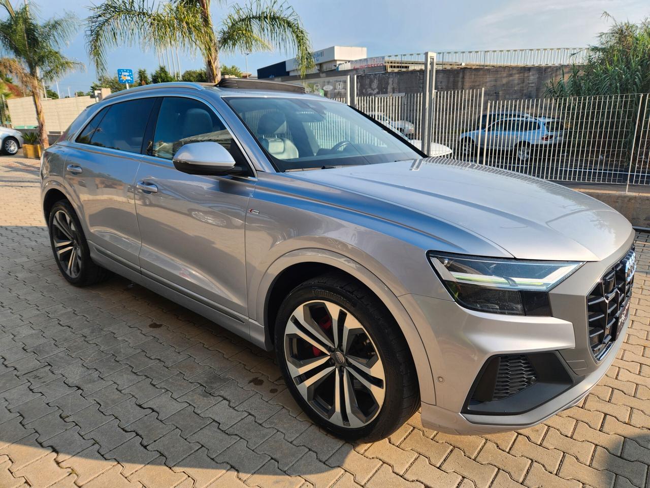 Audi A8 3.0 SLINE