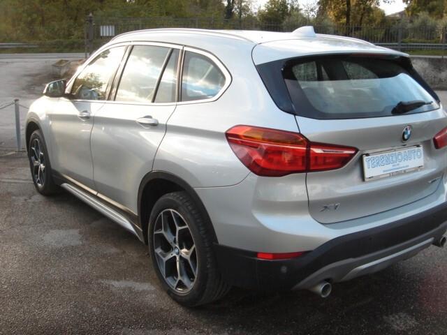 Bmw X1 sDrive18d xLine