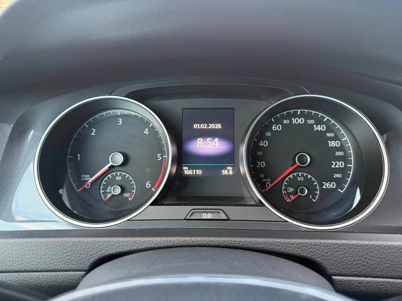 Volkswagen Golf 7.5 DSG7 150CV