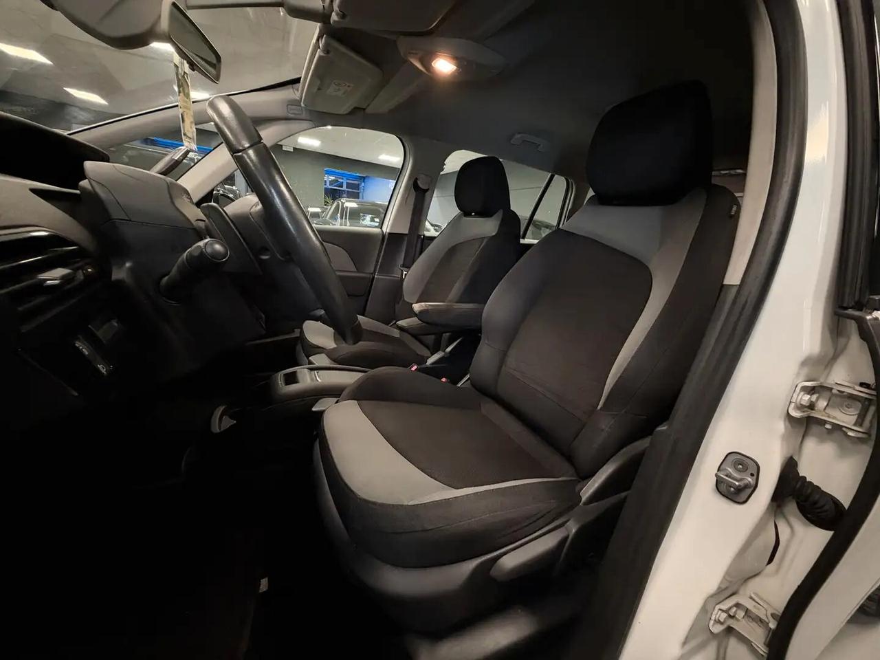Citroen Grand C4 Picasso 1.6 e-HDi 90 ETG6 Business