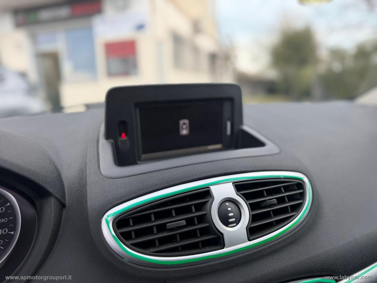 RENAULT Clio 1.2 5p. 16V GPL Dynamique