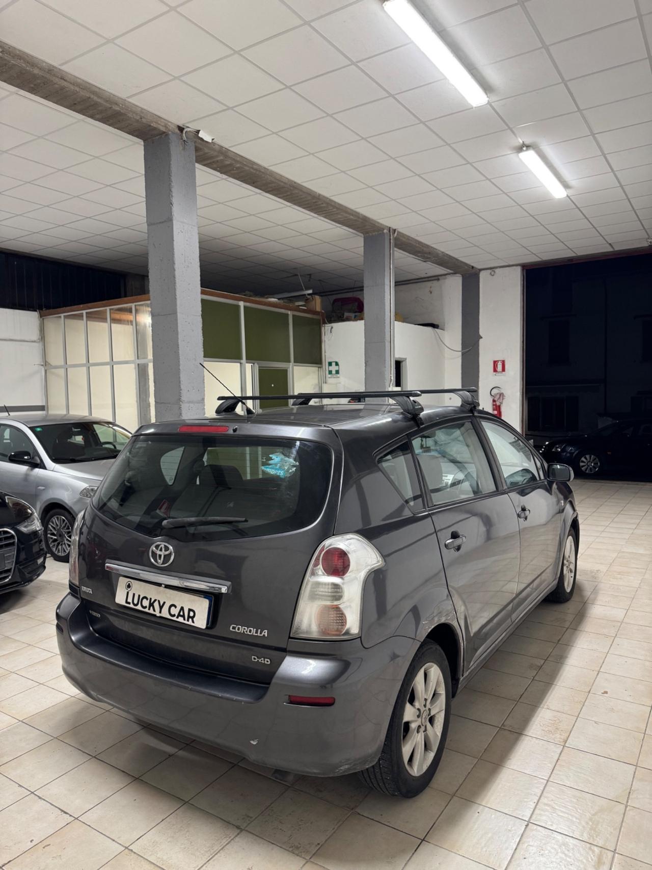 Toyota Corolla Verso 2.2 16V D-4D D-Cat