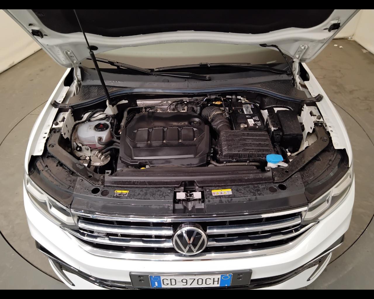 VOLKSWAGEN Tiguan II 2021 - Tiguan 2.0 tdi R-Line 4motion 150cv dsg