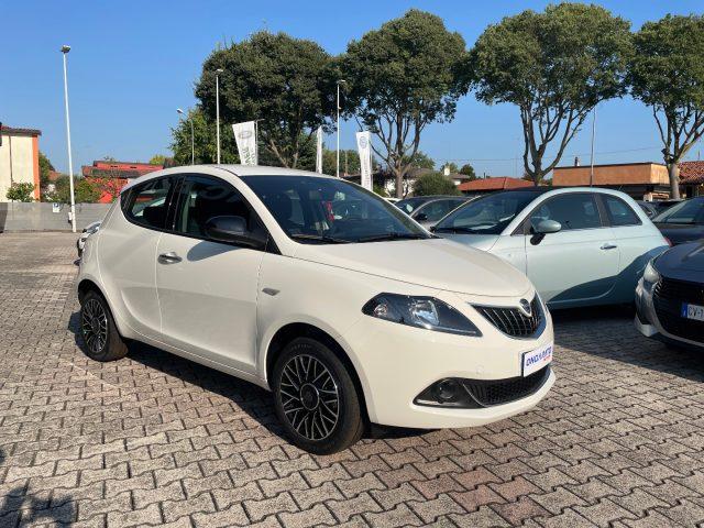 LANCIA Ypsilon 1.0 FireFly 5 porte Hybrid Platino