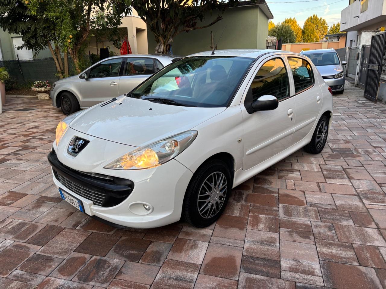 Peugeot 206 Plus 1.1 60CV 5p. benzina+GPL scade 2030
