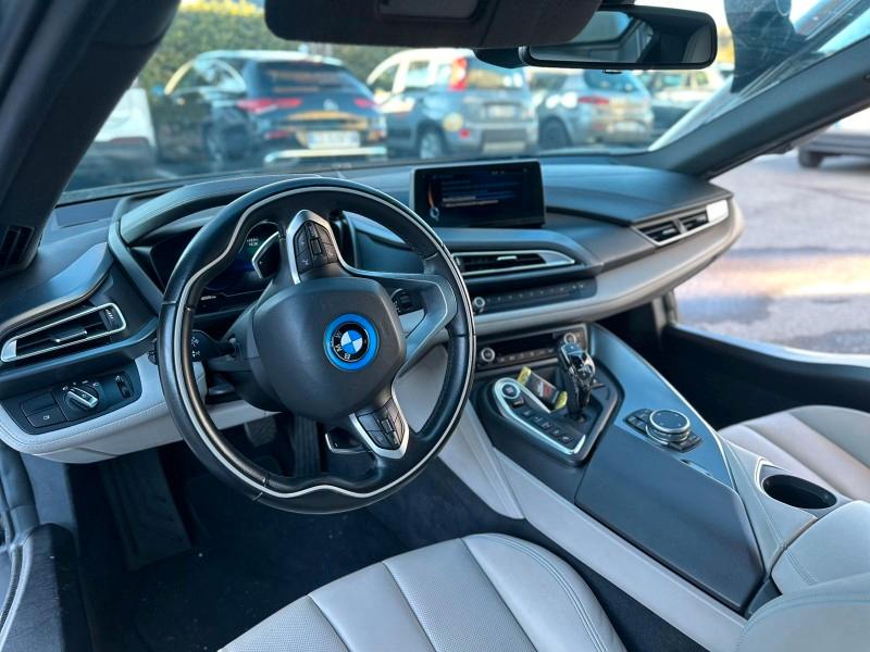 BMW i8 (I12/15) i8