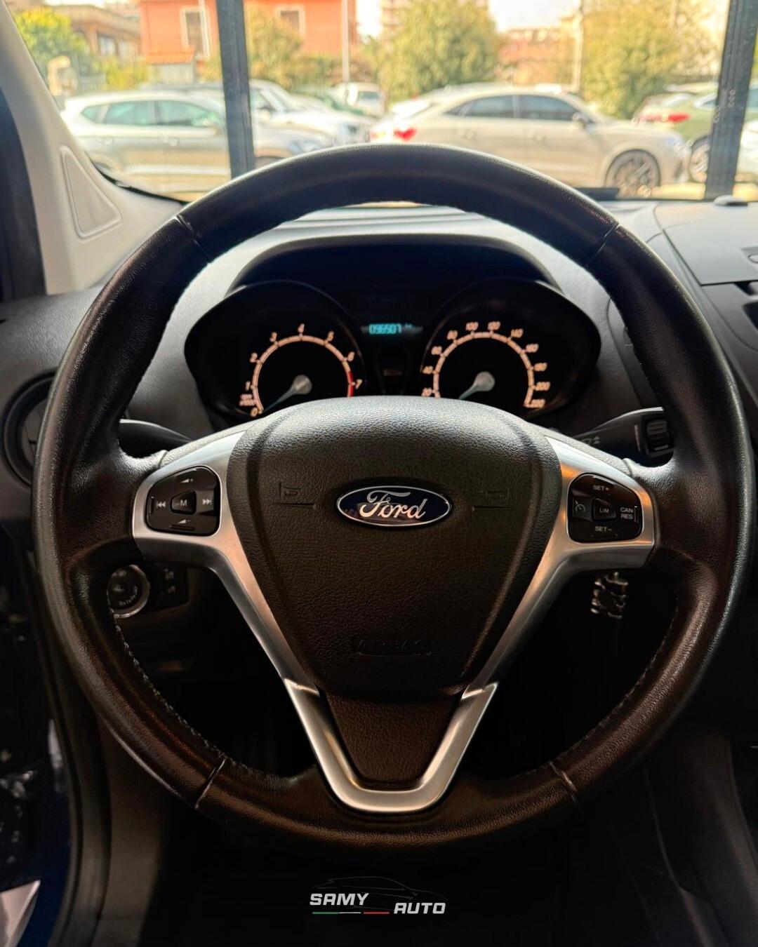 Ford Tourneo Courier 1.0 EcoBoost 100 CV Titanium