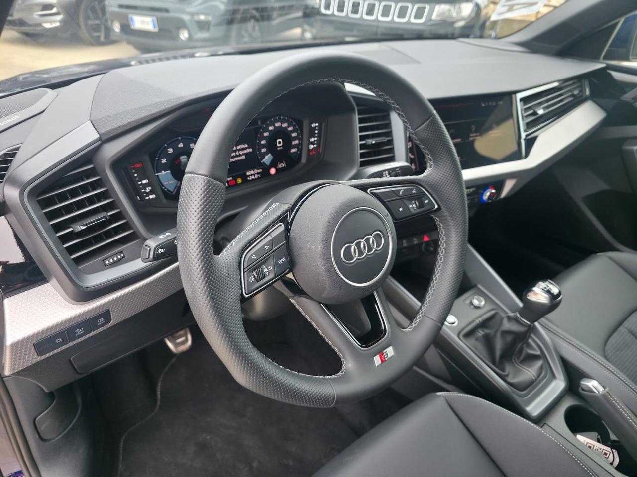 Audi A1 allstreet 30 TFSI S tronic Identity Contrast S.Line