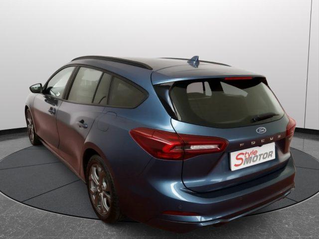 FORD Focus 1.0 EcoBoost Hybrid 125 CV 5p. ST-Line Design