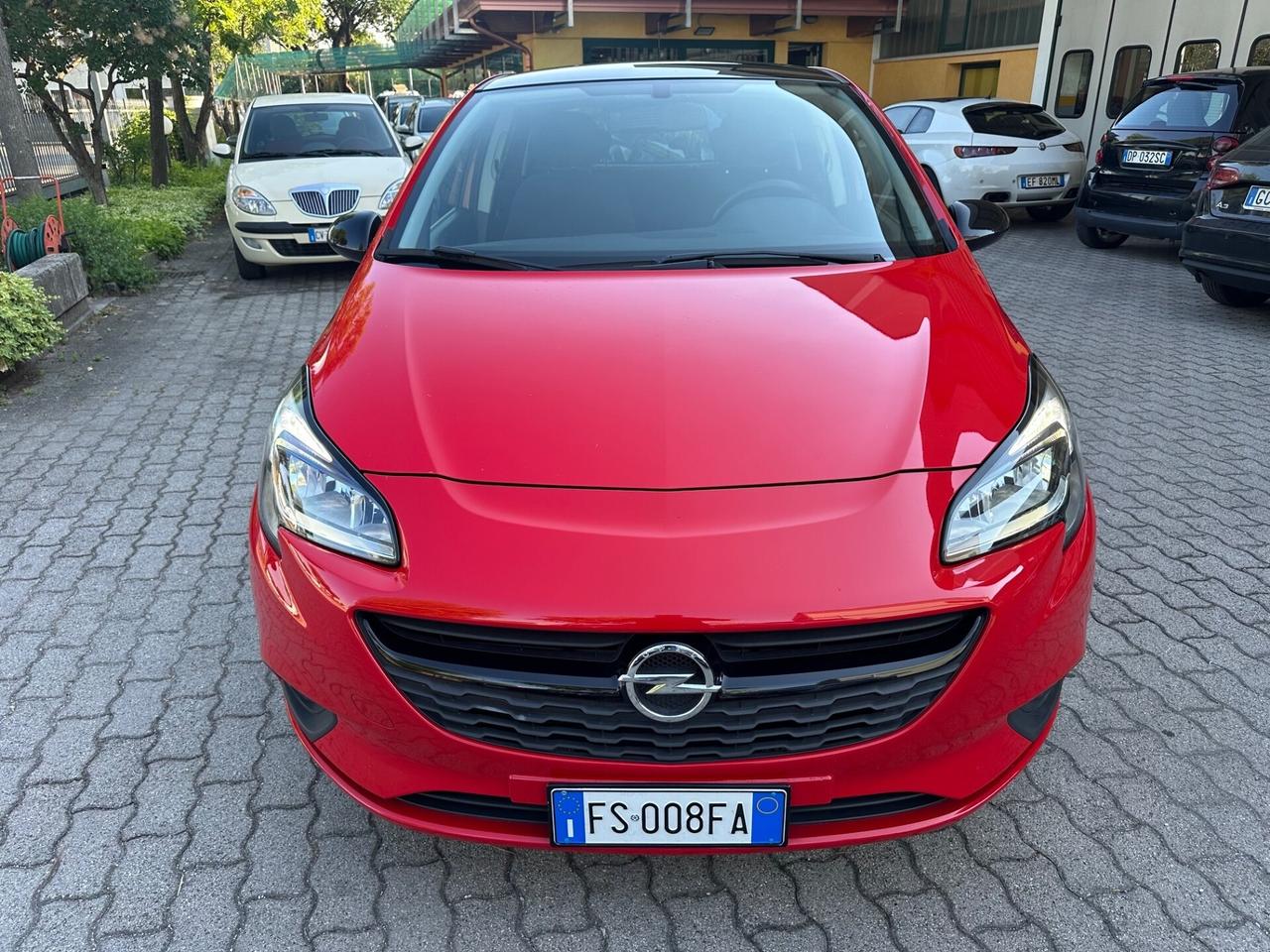 Opel Corsa 1.4 90CV GPL Tech 5 porte Black Edition