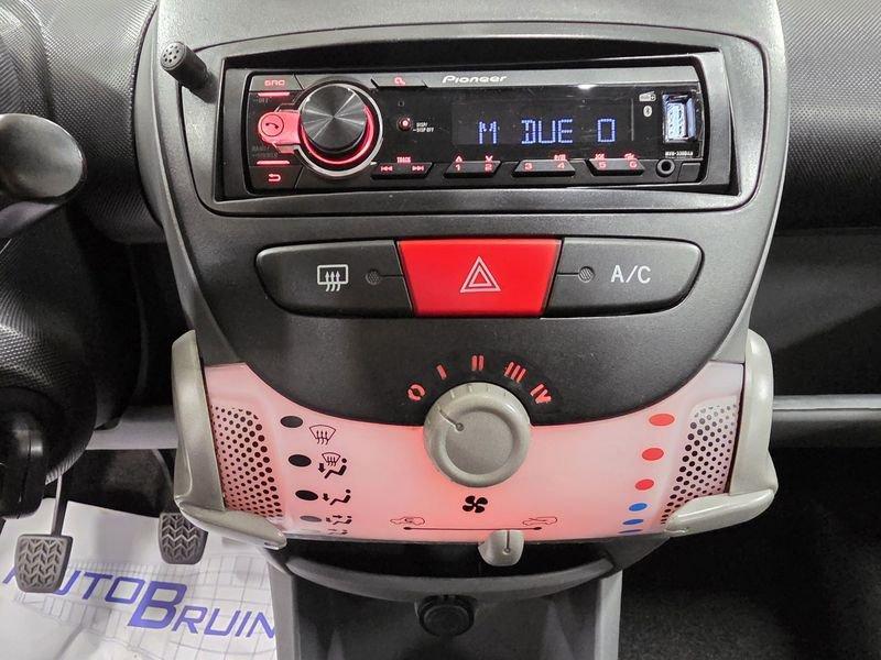 Toyota Aygo Aygo 1.0 12V VVT-i 5 porte Now Connect