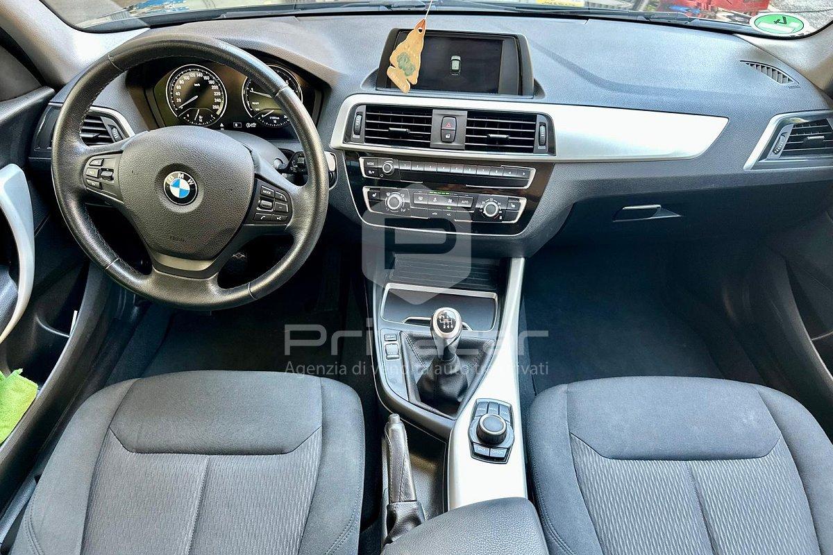 BMW 118i 5p. Advantage