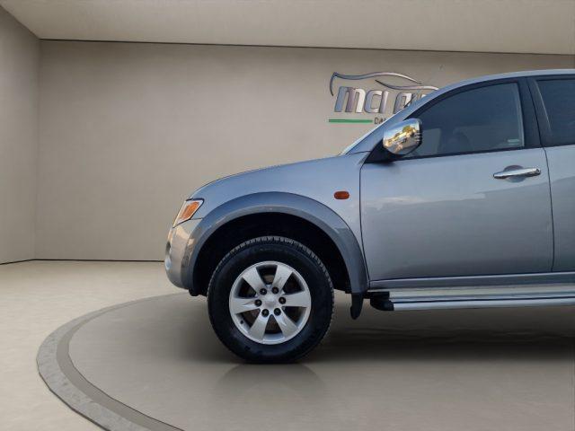 MITSUBISHI L200 2.5 DI-D/136CV Double Cab Invite