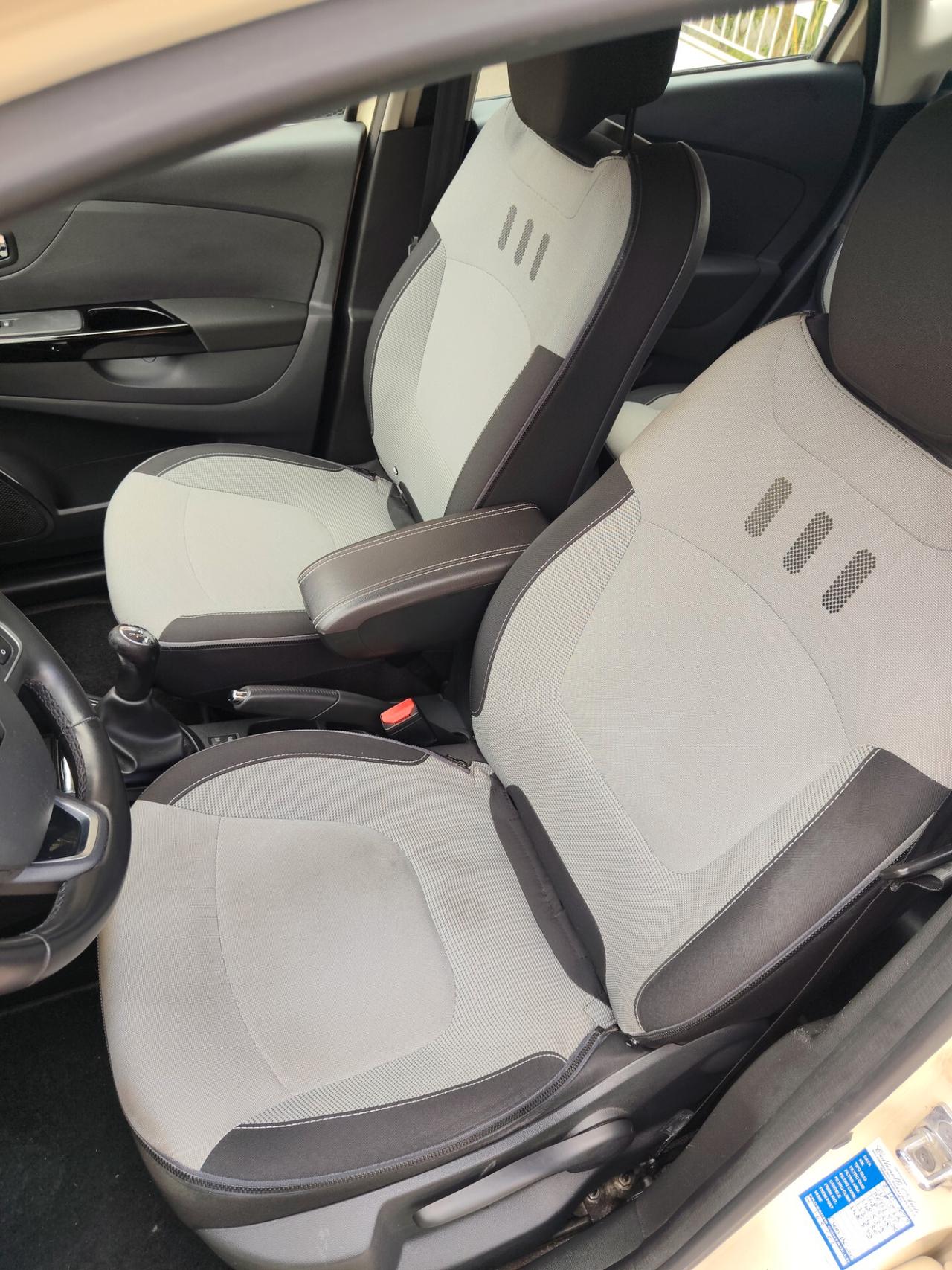 Renault Captur dCi 8V 90 CV EDC Start&Stop Energy Intens