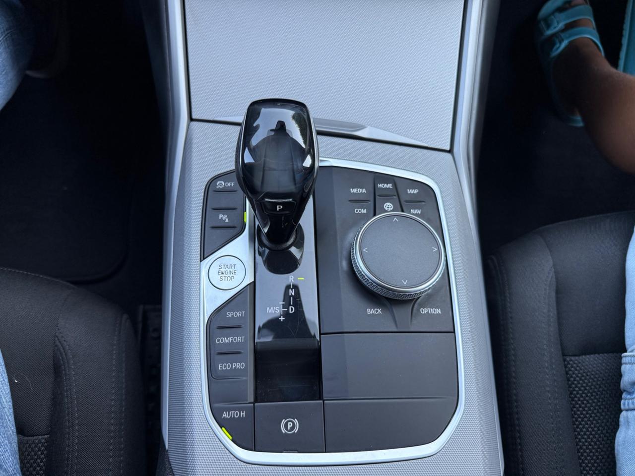 Bmw 318 318d 48V Touring Business Advantage