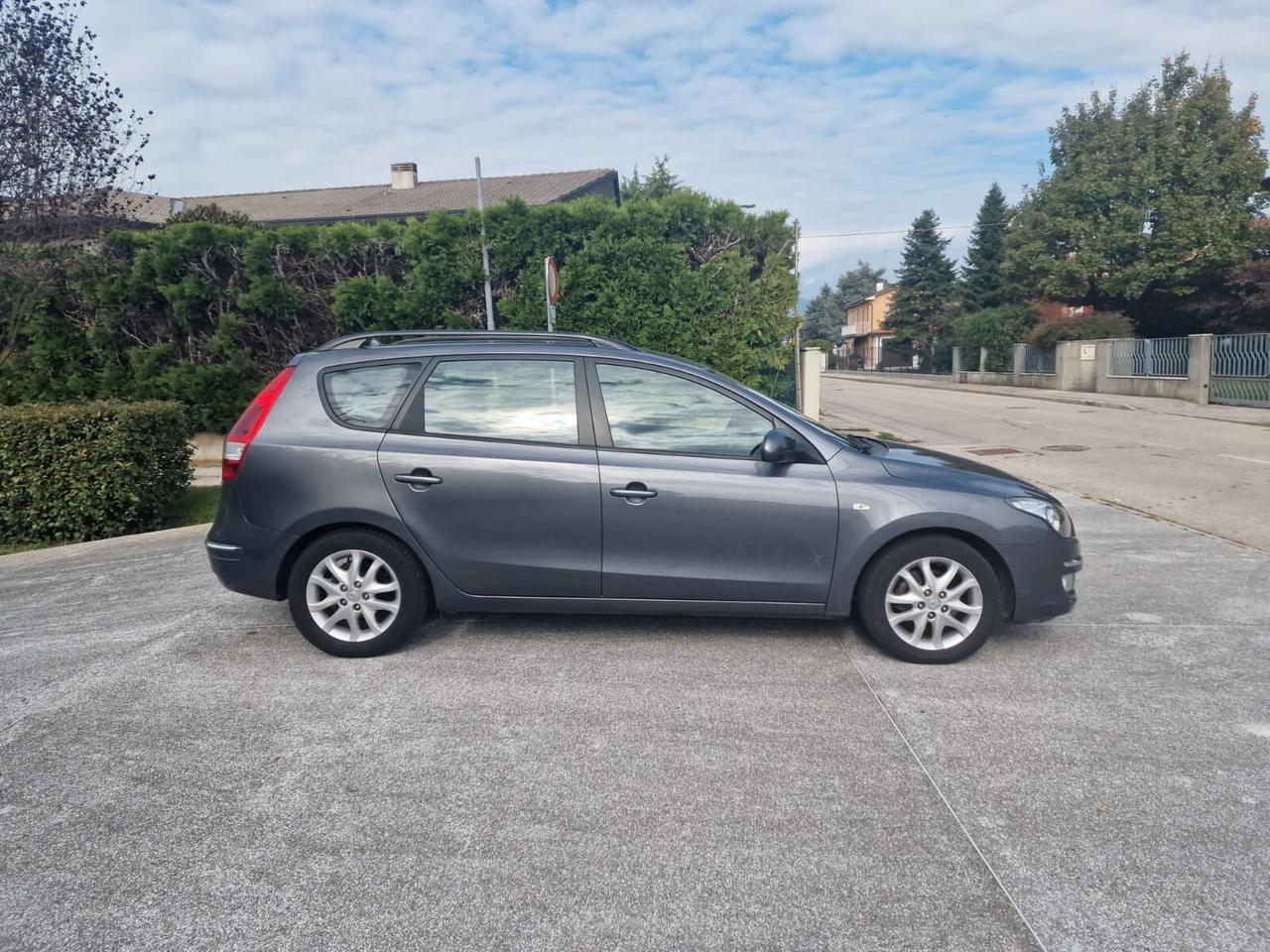 Hyundai i30 CW 1.6 CRDi 90CV 6m. Active Special