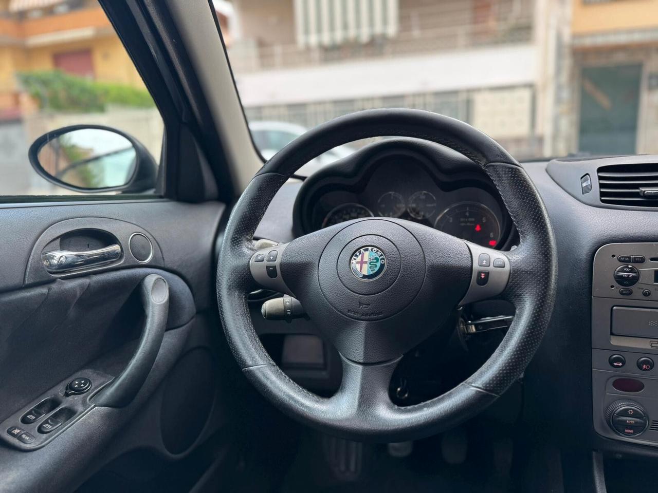 Alfa Romeo 147 1.9 JTD (120) 5 porte Moving
