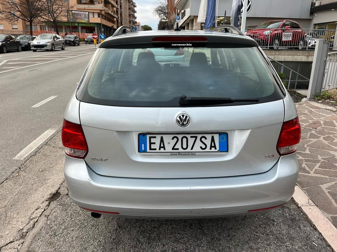 VOLKSWAGEN GOLF VARIANT VI 1,6 TDI 105 CV BUSINESS 5P