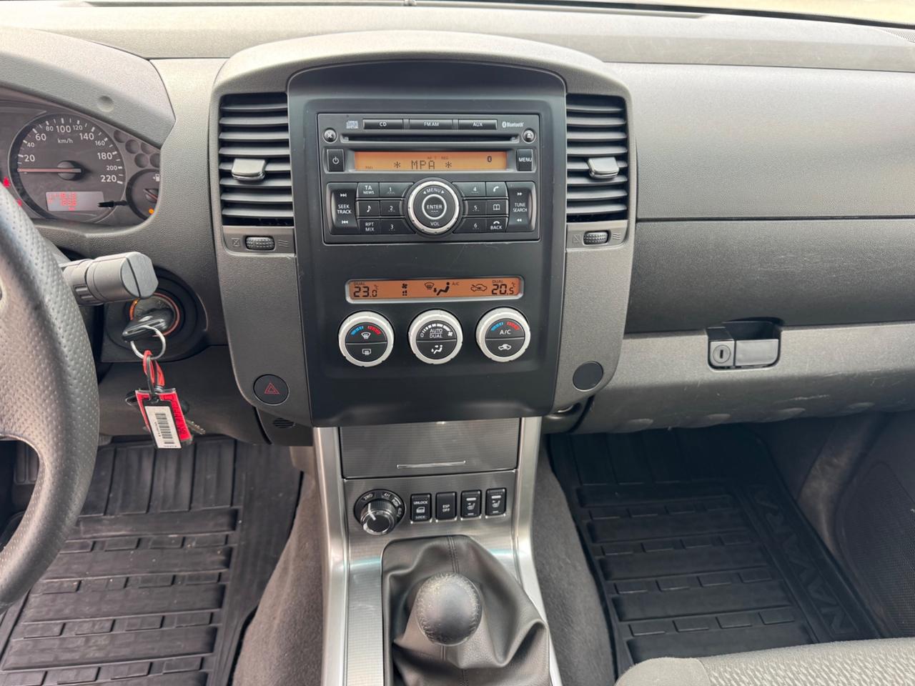 Nissan Navara 2.5 dCi 190CV 4 porte Double Cab Platinum