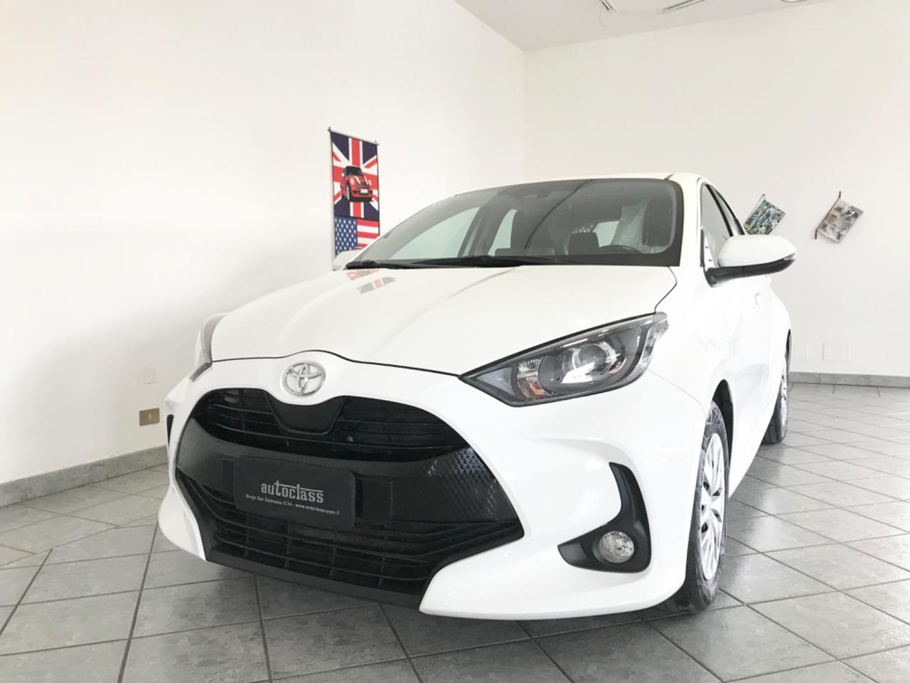 Toyota Yaris 1.0 5 porte Active