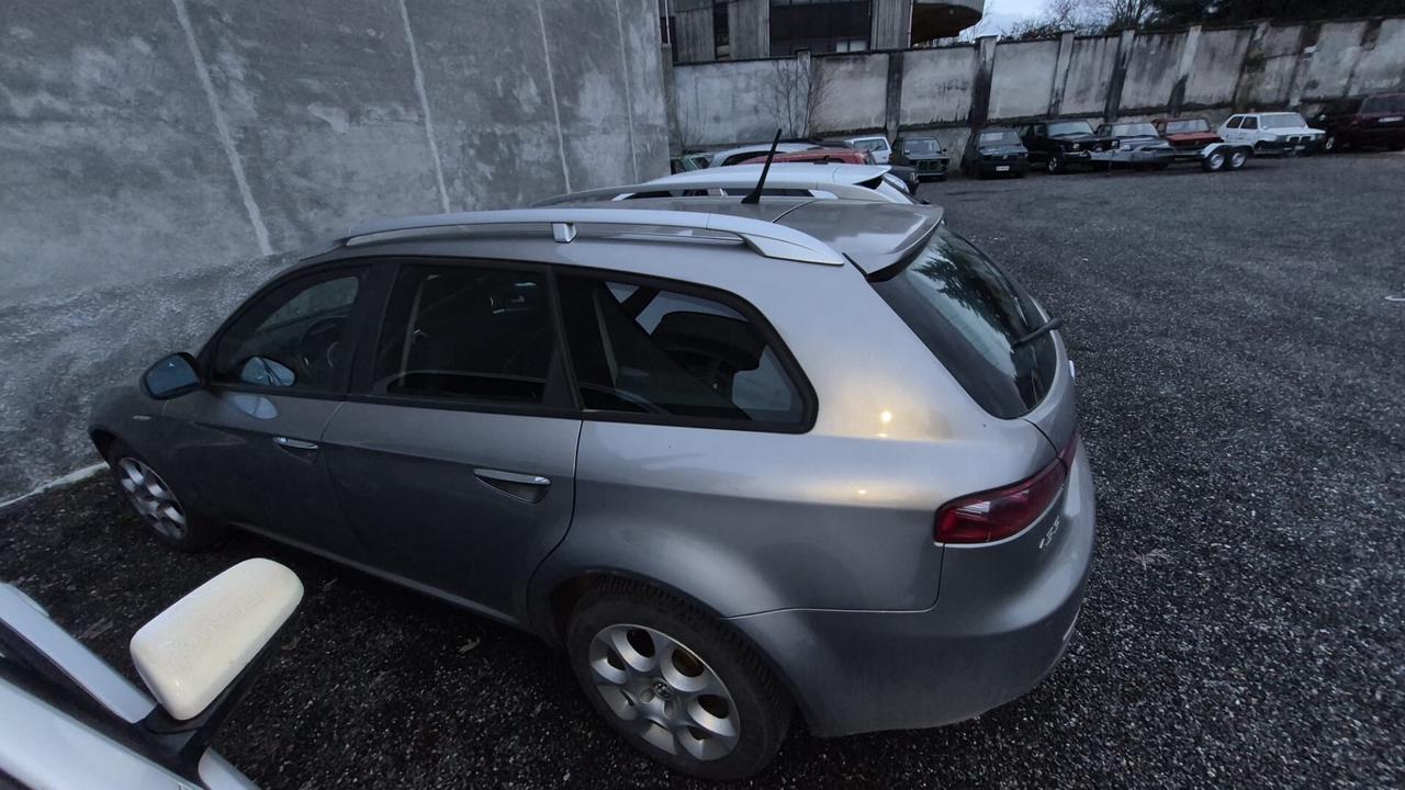 Alfa Romeo 159 1.9 JTDm Sportwagon