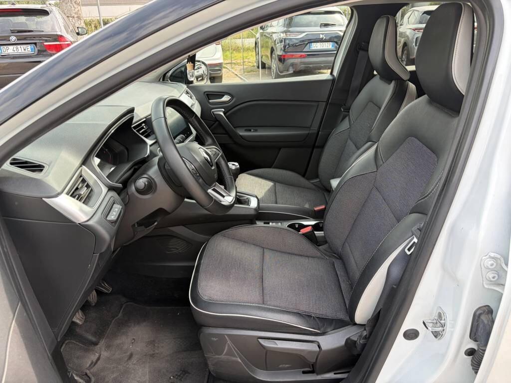 Renault Captur Mild Hybrid 140 CV Intens