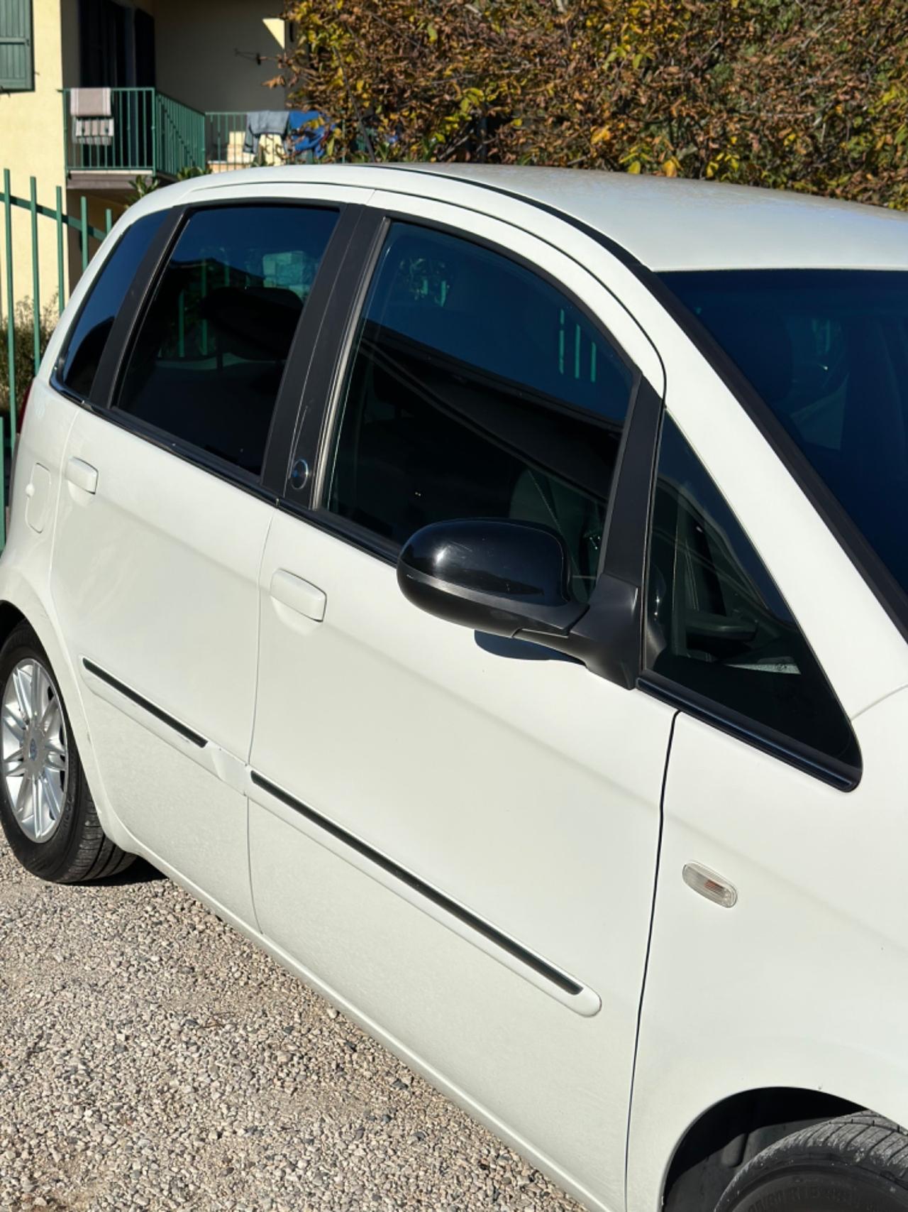 Lancia MUSA 1.4 8V ECOCHIC (GPL) GOLD KMCERT NEOPAT