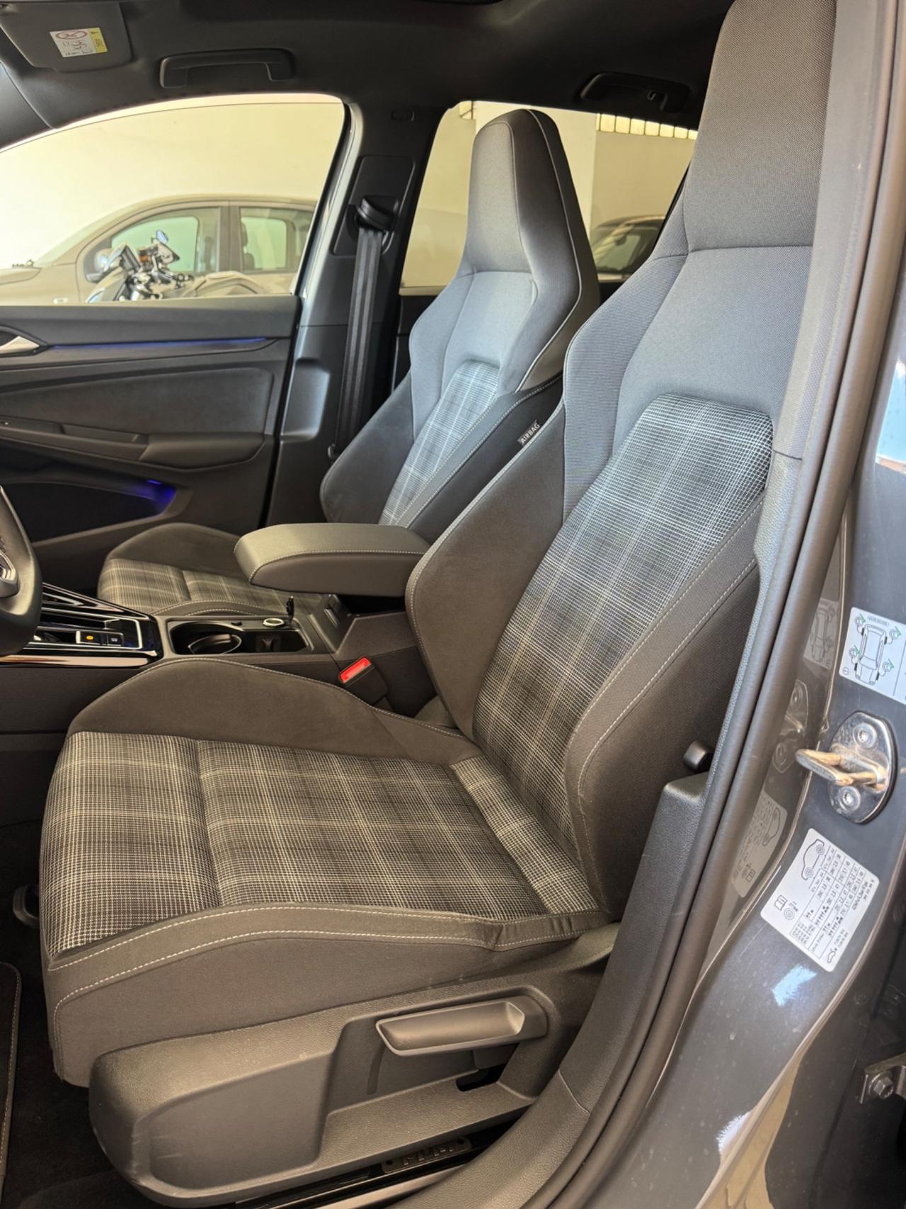 Volkswagen Golf 2.0 TDI DSG GTD