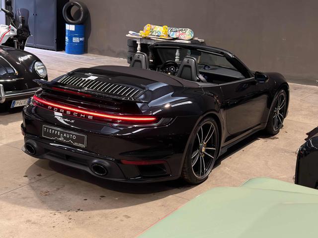PORSCHE 911 Turbo S Cabriolet