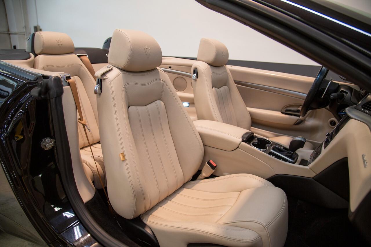 Maserati GranCabrio 4.7 V8
