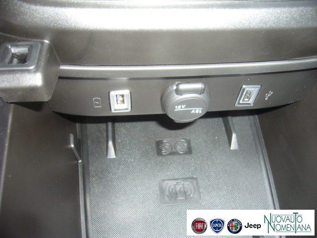 FIAT 600 Hybrid 110CV DCT6 MHEV La Prima NAVI / TELECAMERA