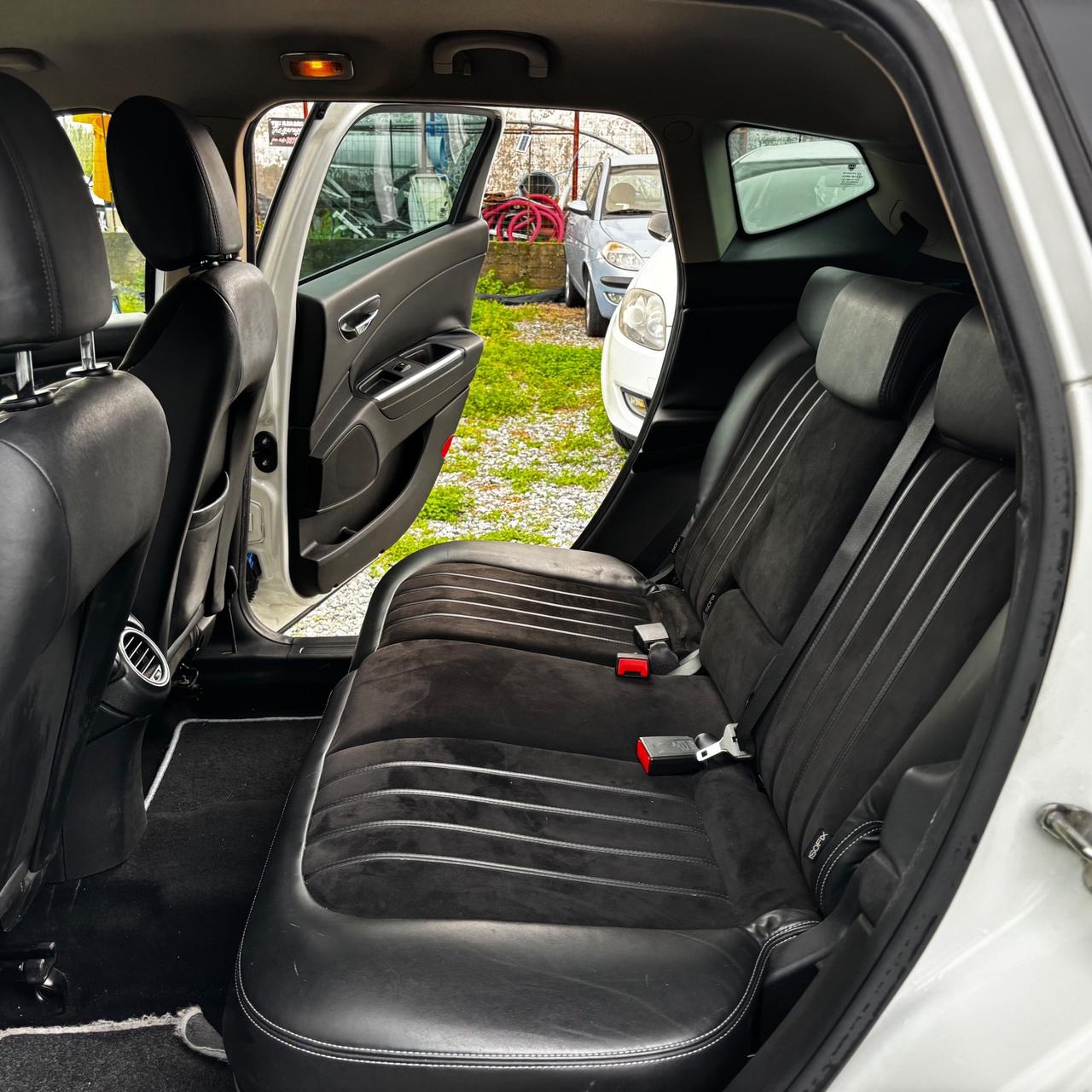 Lancia Delta 1.6 MJT DPF 105 CV Gold