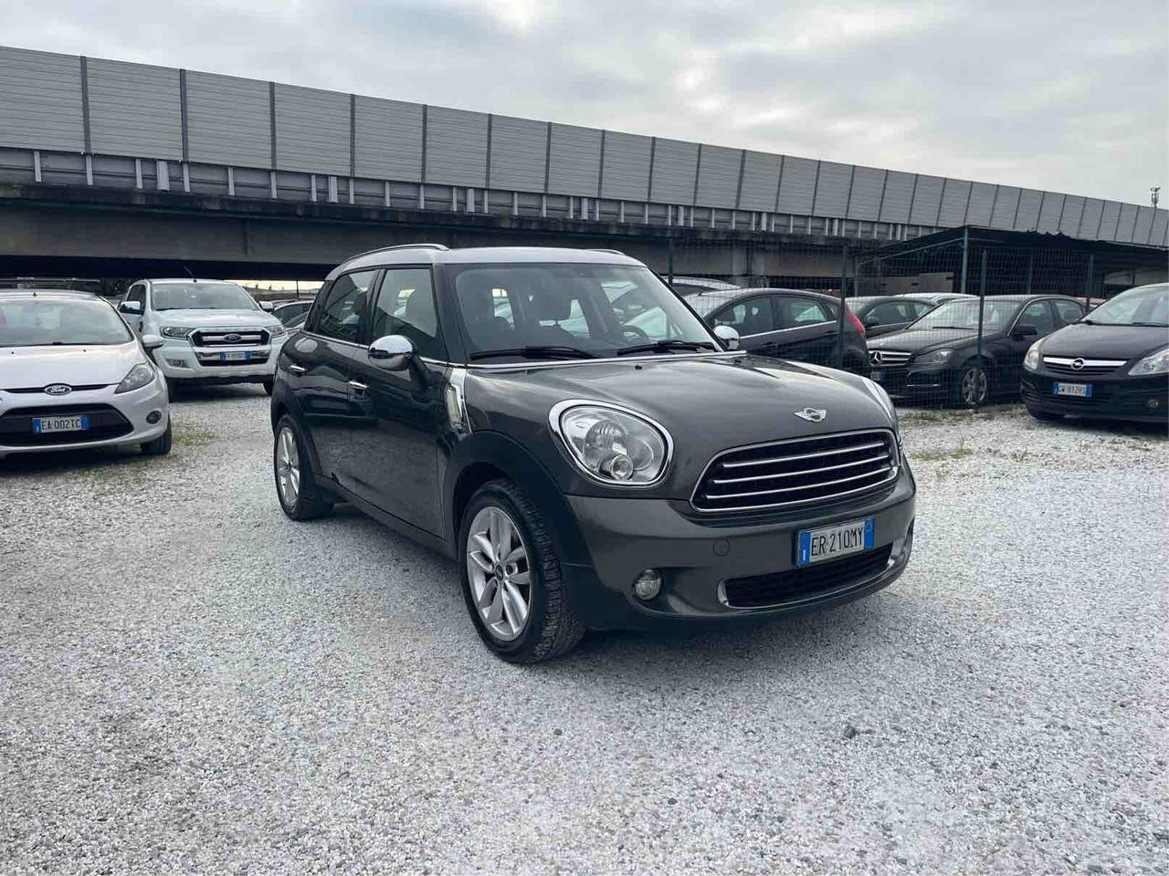 MINI COOPER D COUNTRYMAN - ALL 4 - AUTOMATICA