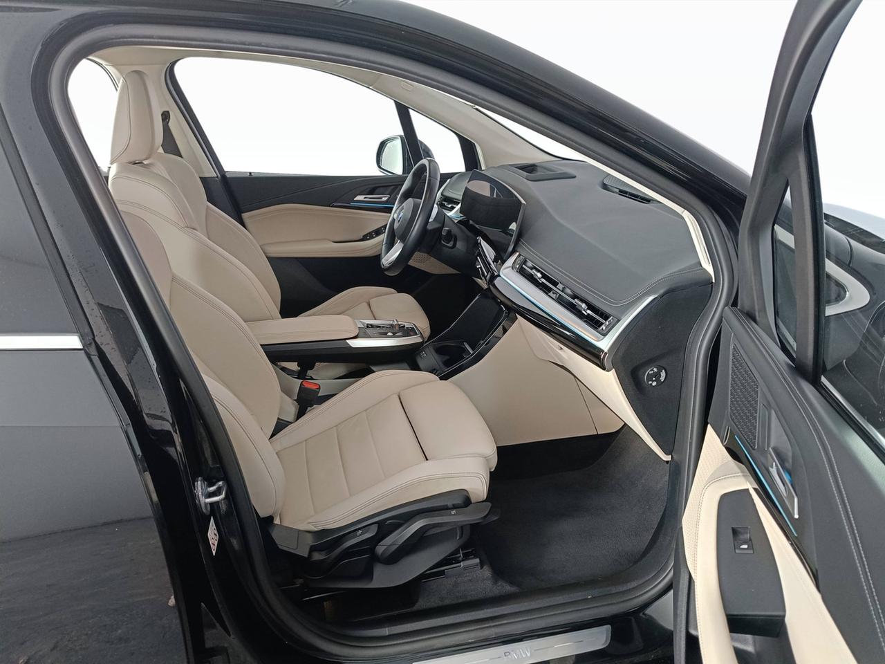 BMW 218d Active Tourer Luxury auto