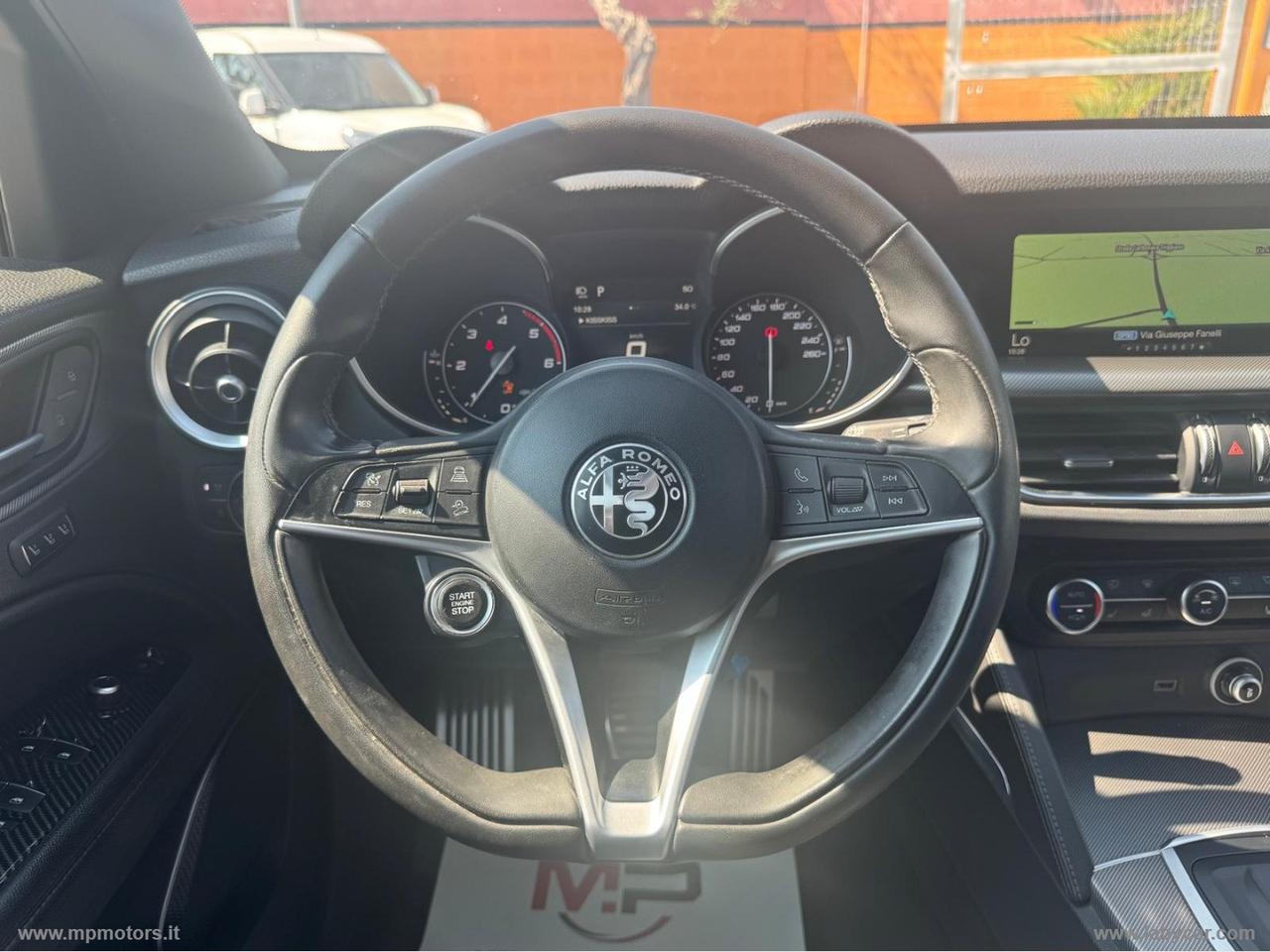 ALFA ROMEO STELVIO SUPER 2.2 MJ 180CV AT8 Q4 AUTOMATICA