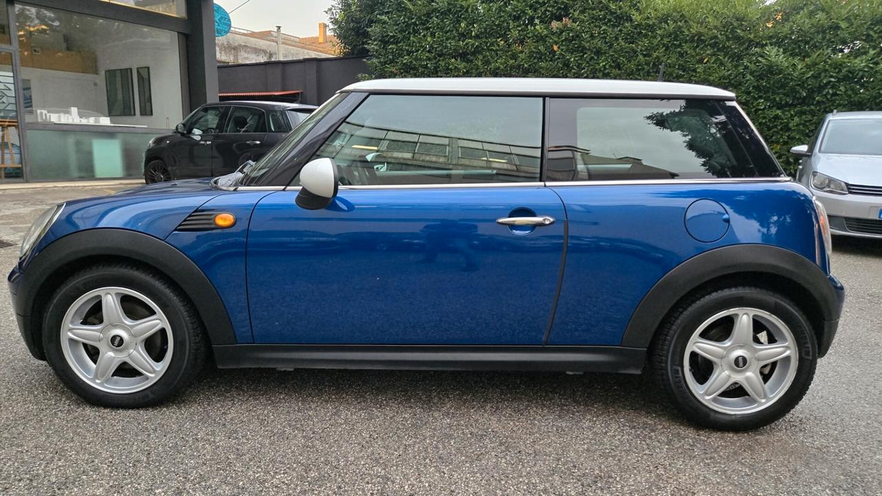Mini 1.6 16V Cooper