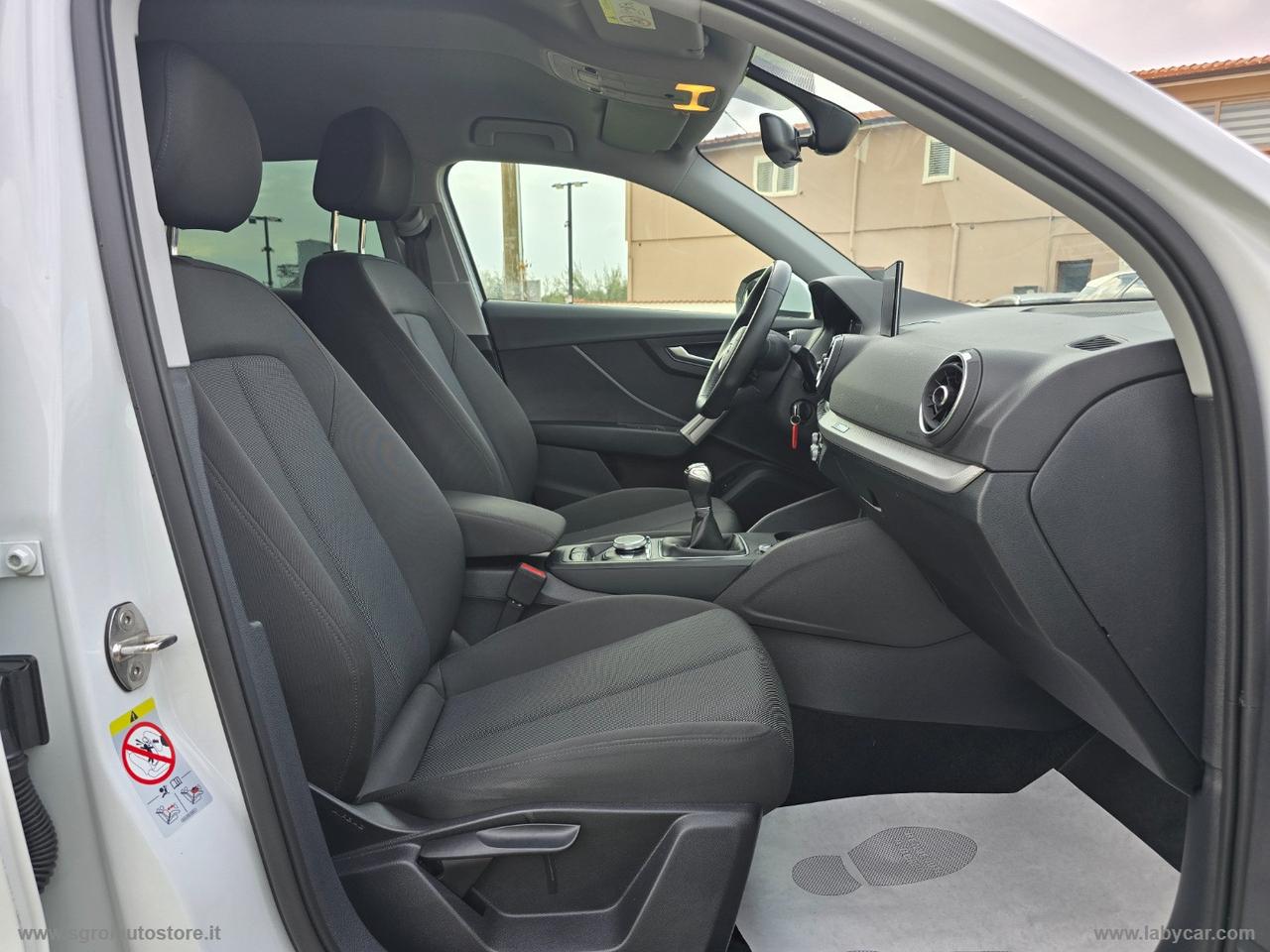 AUDI Q2 30 TDI S line Edition